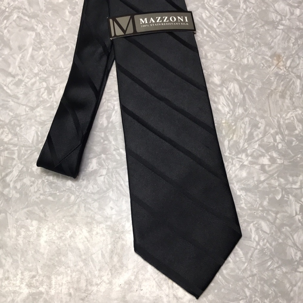 ✅ NWT Mazzoni Men's Black Silk Necktie